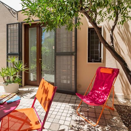 Garden House, Appartamento Con Giardino A Fasano Exterior foto